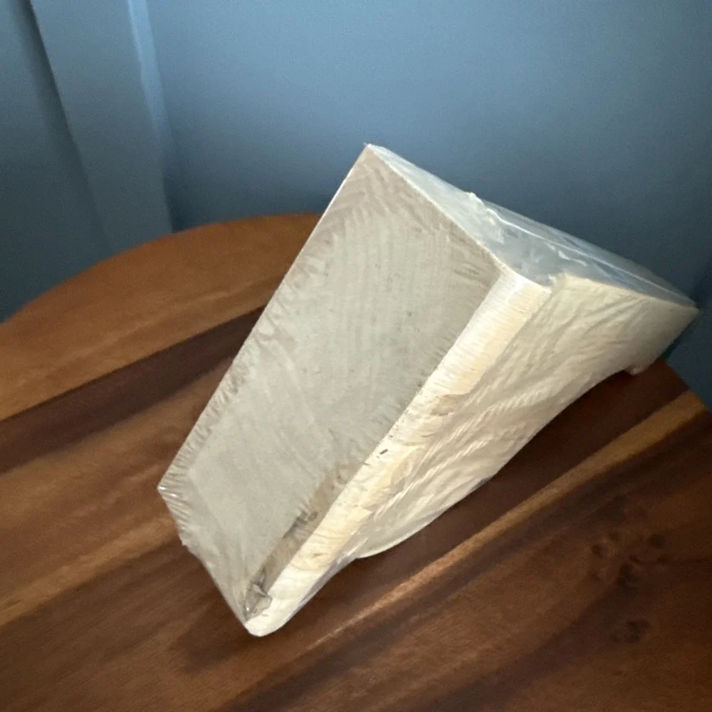 Hardwood Resources DuBois Ogee‎ Scroll Corbel 12